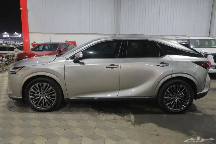 لكزس RX 350 BB فل كامل هايبرد 2024 ( شبه جديد ) 7