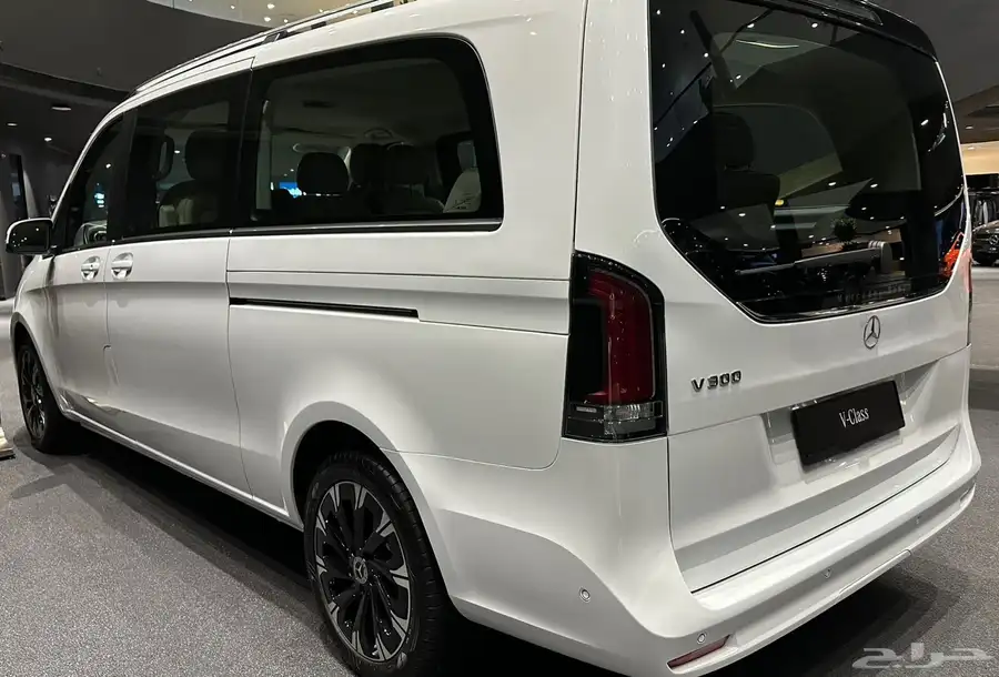Mercedes-Benz V CLASS V 300 1