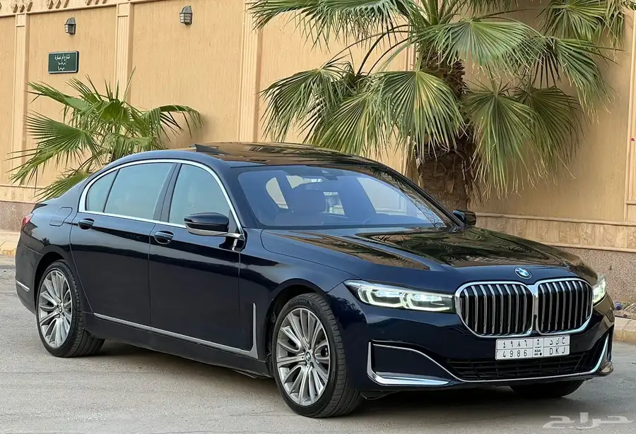 بي ام دبليو 730Li 2020 (بحالة ممتازة) 2