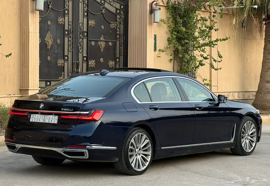 بي ام دبليو 730Li 2020 (بحالة ممتازة) 7