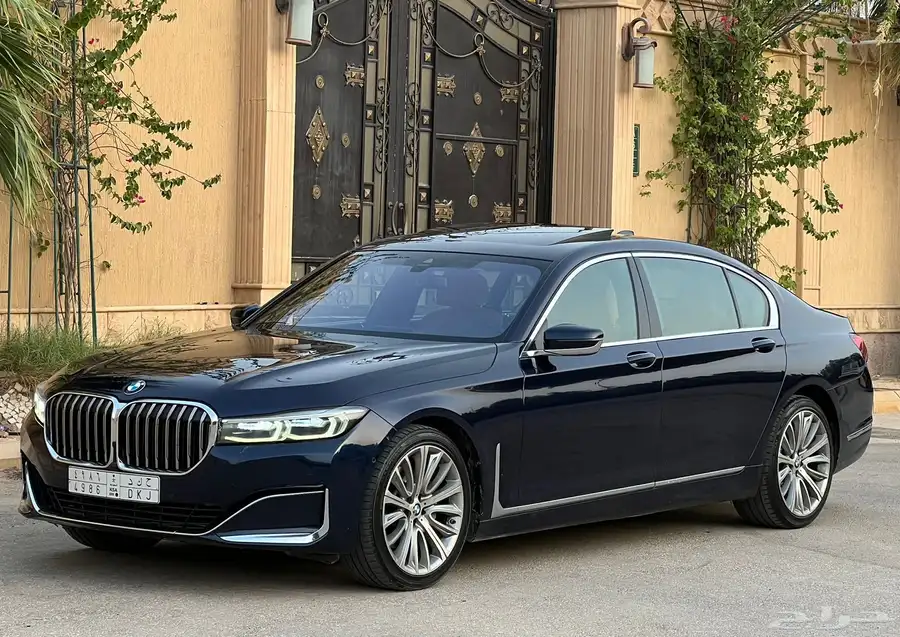 بي ام دبليو 730Li 2020 (بحالة ممتازة) 1