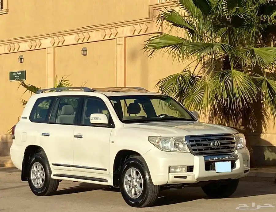 تويوتا لاند كروز GxR سعودي 2011 4