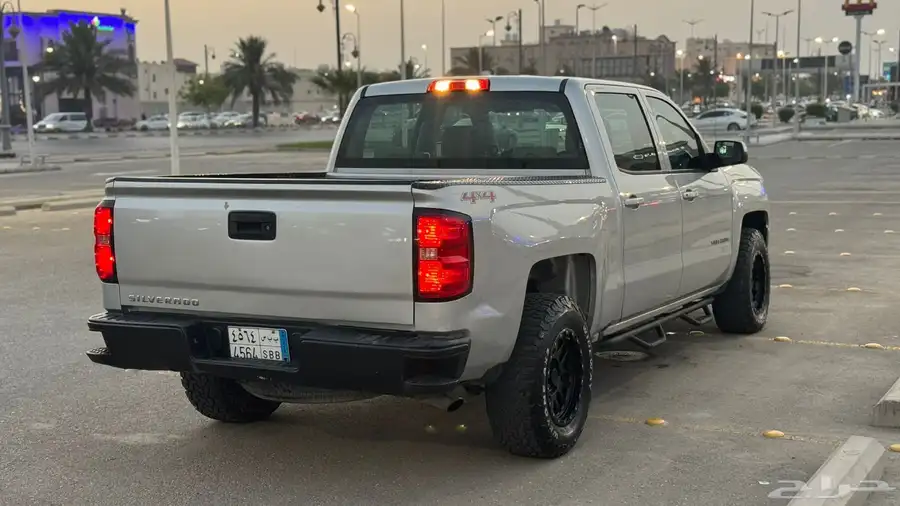شوفروليه سلفرادو غمارتين تم البيع 12
