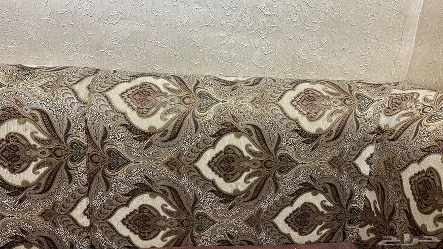 السلام عليكم ورحمة الله وبركاته عندي مساند 5 4 2