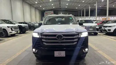 جي اكس ار 2025 اسود L4 0