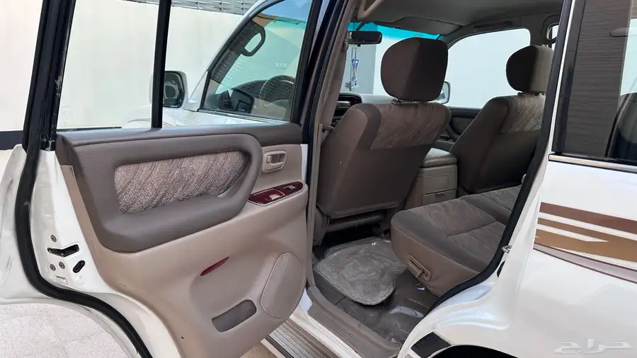 لاندكروزر 2002 GXR قير عادي سعودي نظيف 18