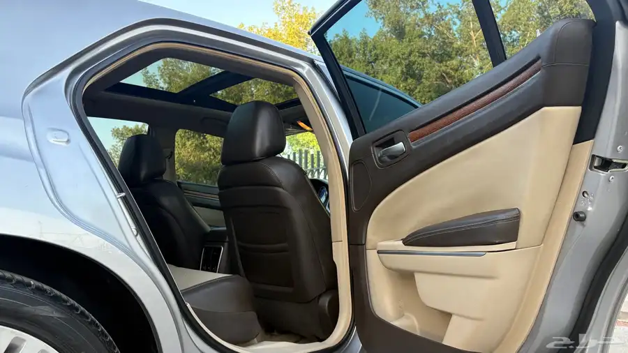 كرايسلر 2014 C300 ( اعلى فئه ) 48