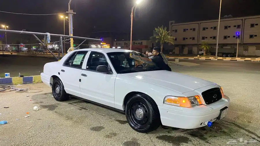 للبيع أو البدل Ford بوليسي 2008 1