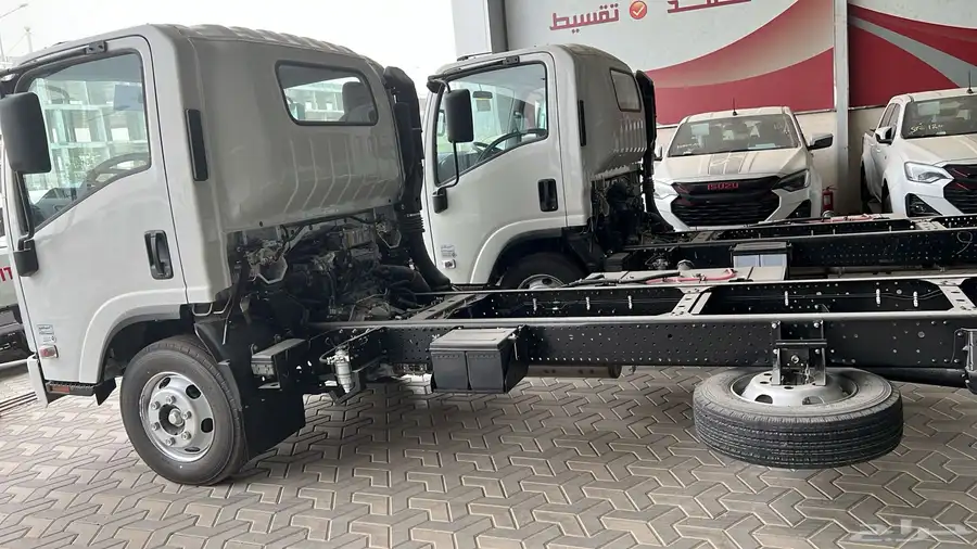 ايسوزو دينا NPR   NQR   Fr   FSR 12