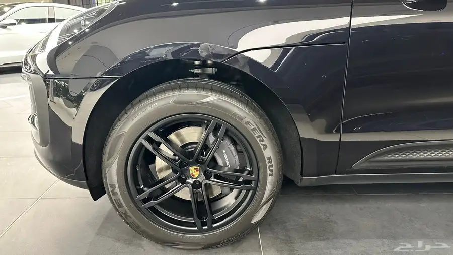 PORSCHE MACAN BLACK EDITION 2025 7
