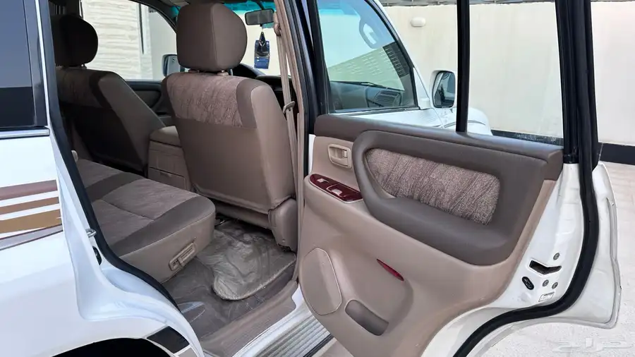 لاندكروزر 2002 GXR قير عادي سعودي نظيف 23