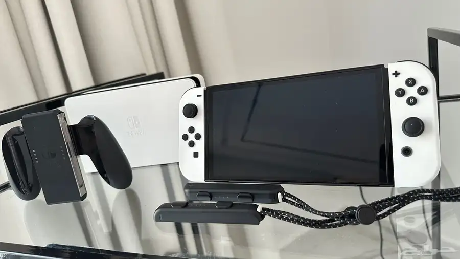 نينتندو سويتش OLED شبه جديد   فيفا 24 الأحساء 0