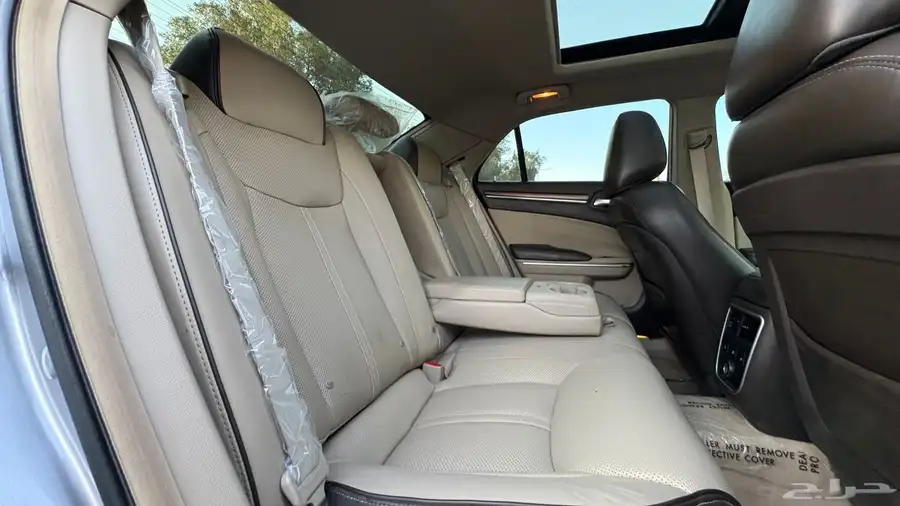 كرايسلر 2014 C300 ( اعلى فئه ) 50