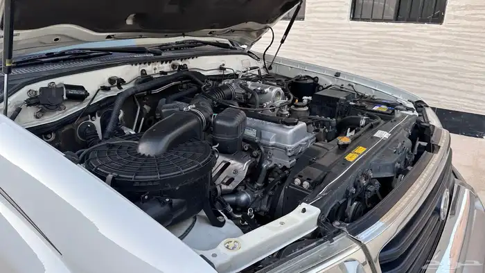 لاندكروزر 2002 GXR قير عادي سعودي نظيف 36