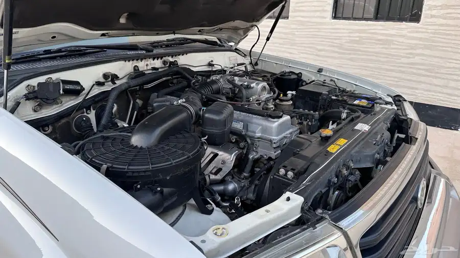 لاندكروزر 2002 GXR قير عادي سعودي نظيف 36