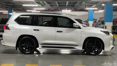 LEXUS LX570 2016 8