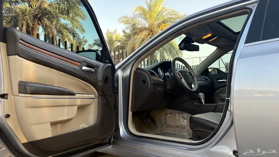 كرايسلر 2014 C300 ( اعلى فئه ) 20