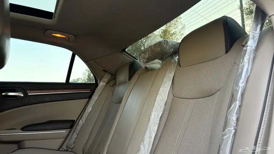 كرايسلر 2014 C300 ( اعلى فئه ) 34
