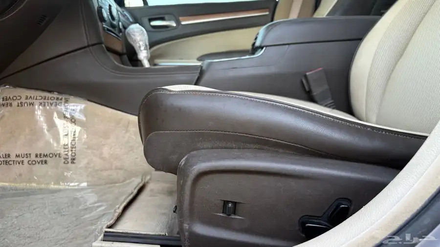 كرايسلر 2014 C300 ( اعلى فئه ) 23