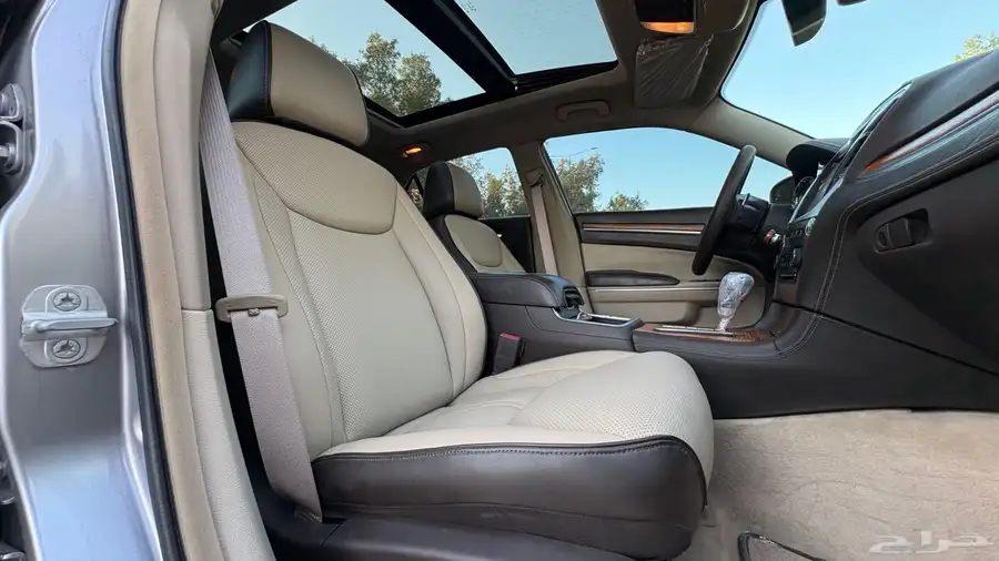 كرايسلر 2014 C300 ( اعلى فئه ) 46