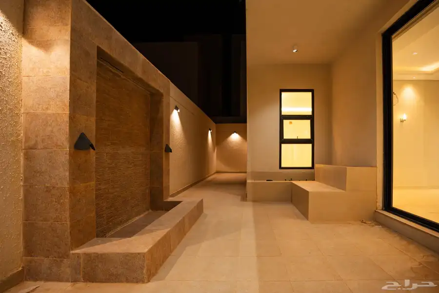 فلة فاخرة بتصميم عصري للبيع بالمجمعة 1