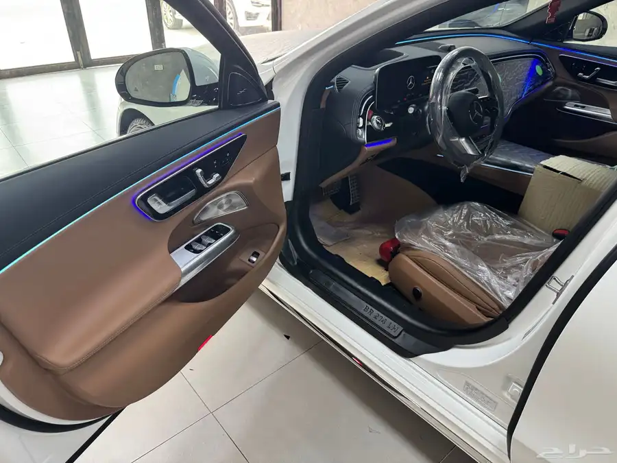 للبيع مرسيدس E300 اصفاارر 2025 فل بطاقة 35