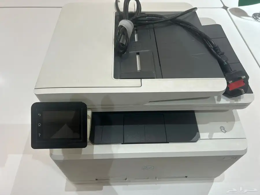 للبيع   طابعة ليزر متعددة الوظائف من HP 5