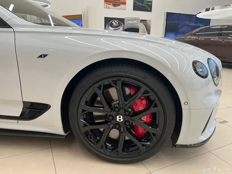 BENTLEY CONTINENTAL GT S 2023 جديد 3