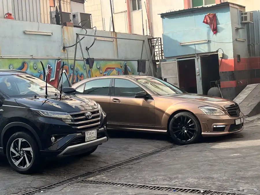 مرسيدس 350 موديل 2008 محول 2011 AMG بلاك اديشن 1