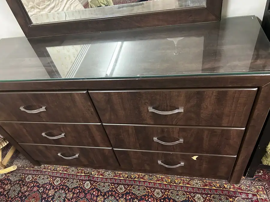 تسريحة للبيع باعلى سوم 1