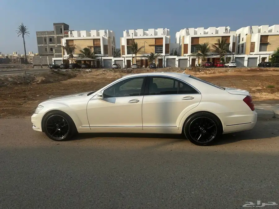 للبيع مرسيدس S 300 خليجي نظيف ومصين بالكامل (تم تخفيض الحد) 12
