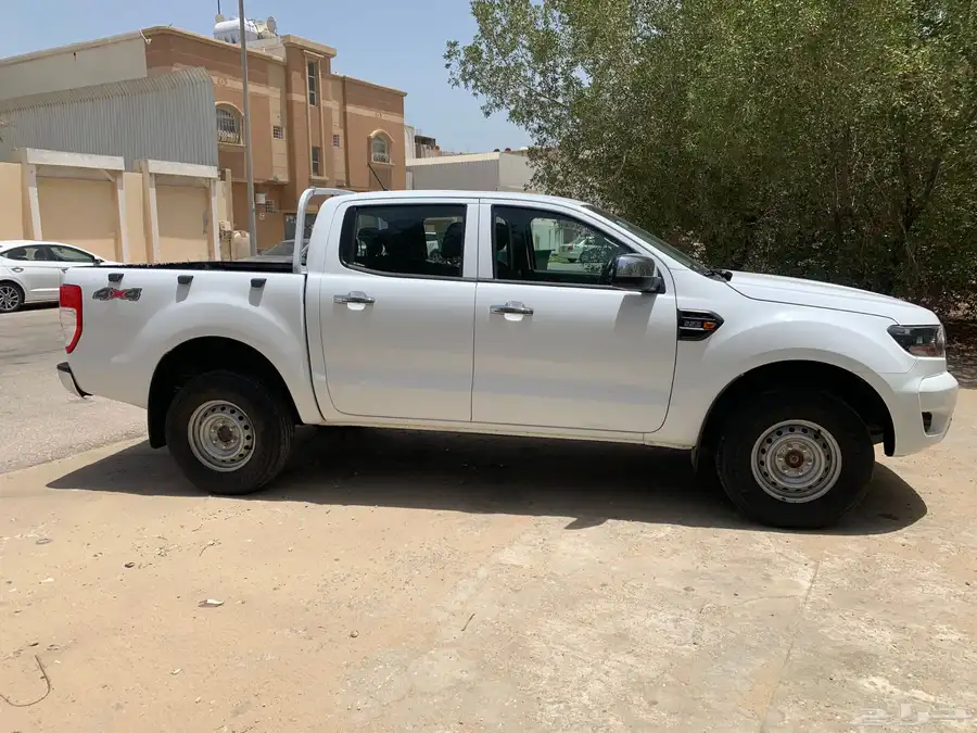 فورد رينجر2022 ديزل دبل جير عادي الجزيرة وكاله اول مالكXL 7