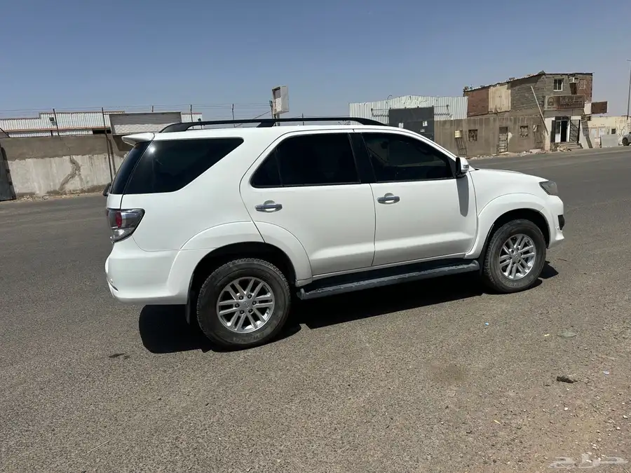 للبيع فورشنر 2012 4