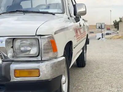هايلوكس GL موديل 1992 قمة في النظافة ( تم البيع ). 11