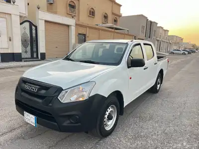 ايسوزو ديماكس 2022 نظيف 0