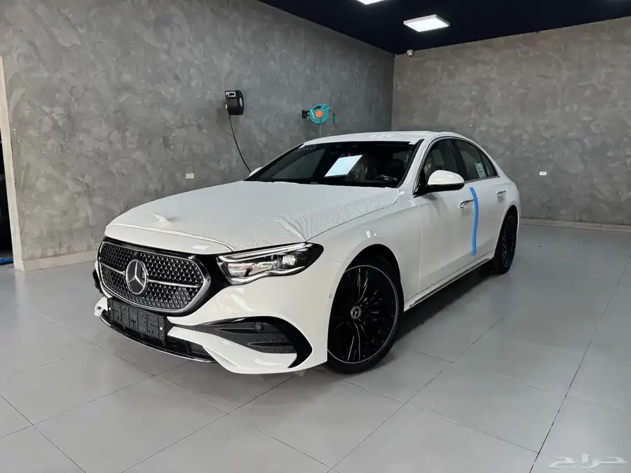 للبيع مرسيدس E300 اصفاارر 2025 فل بطاقة 14