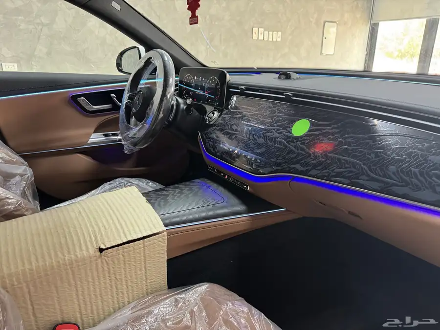 للبيع مرسيدس E300 اصفاارر 2025 فل بطاقة 30