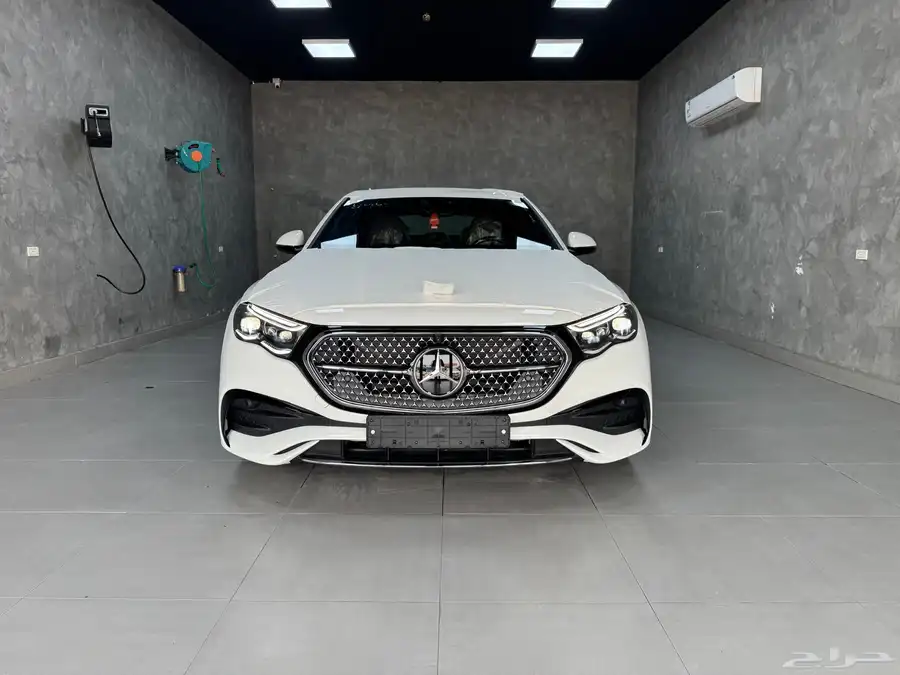 للبيع مرسيدس E300 اصفاارر 2025 فل بطاقة 19
