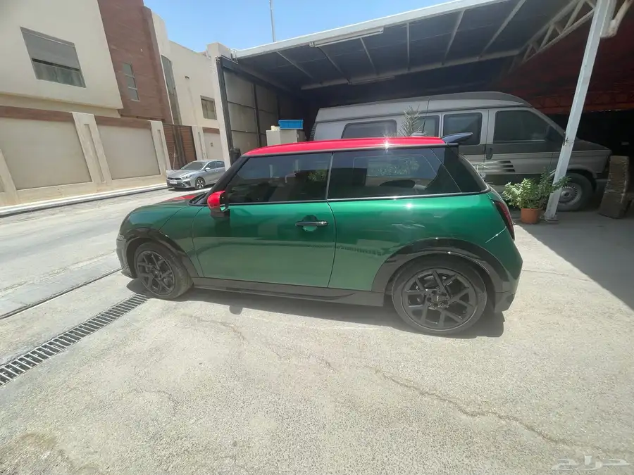 ميني كوبر اس 2025 1