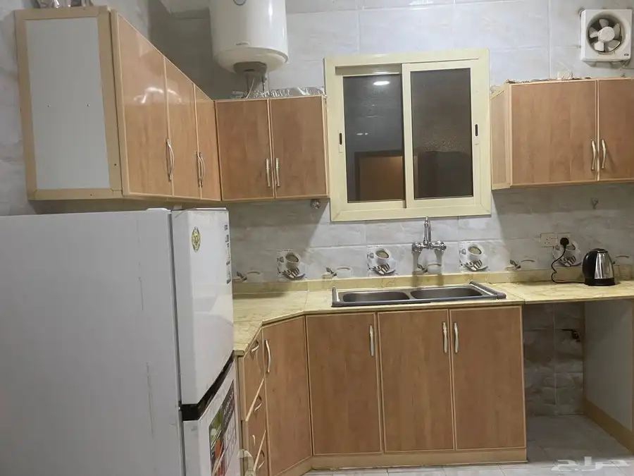 مطلوب يوجد شقق مفروشه 4