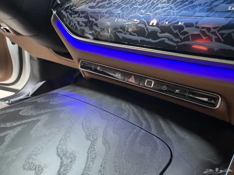 للبيع مرسيدس E300 اصفاارر 2025 فل بطاقة 53