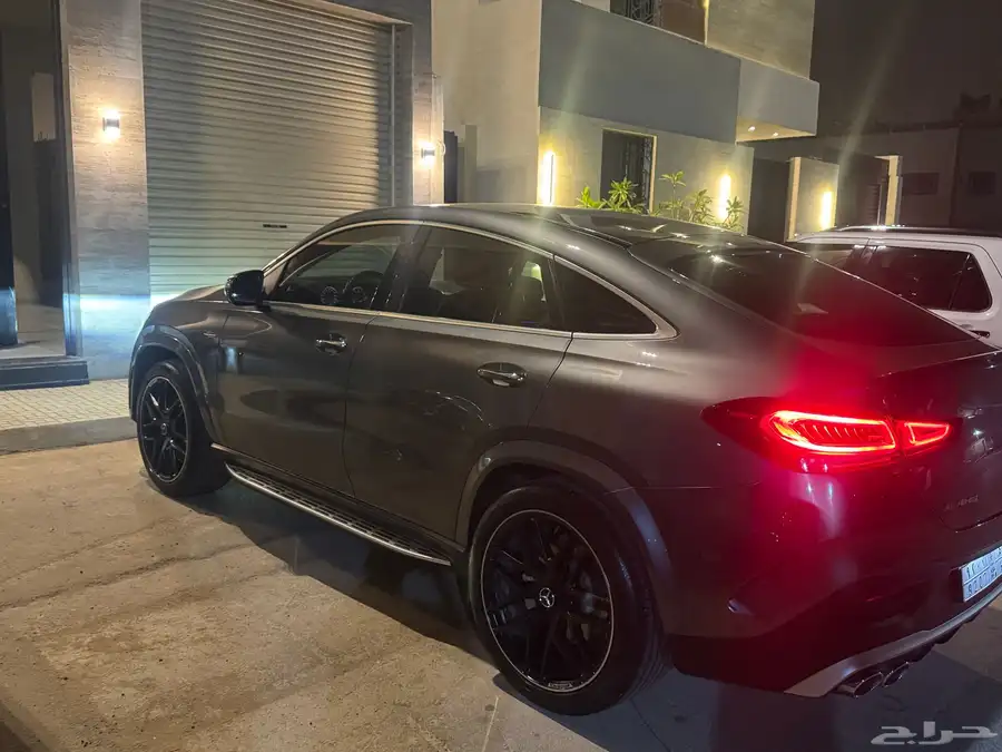 للبيع مرسيديس GLE 53 AMG موديل 2020م 9