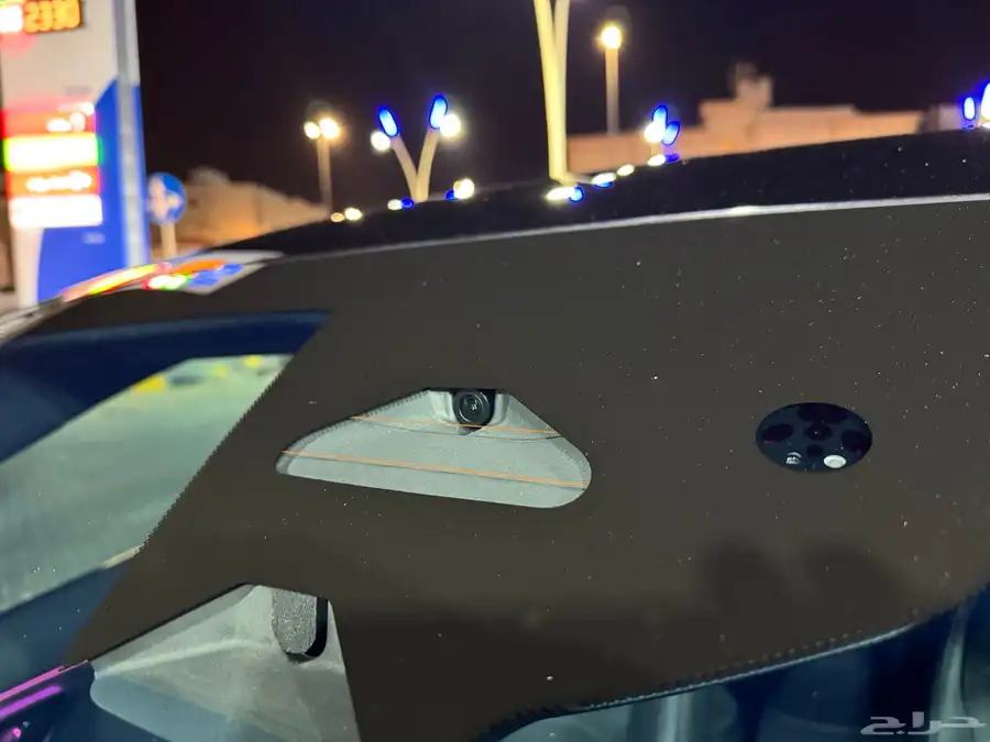 مرسيدس E200 2024 33
