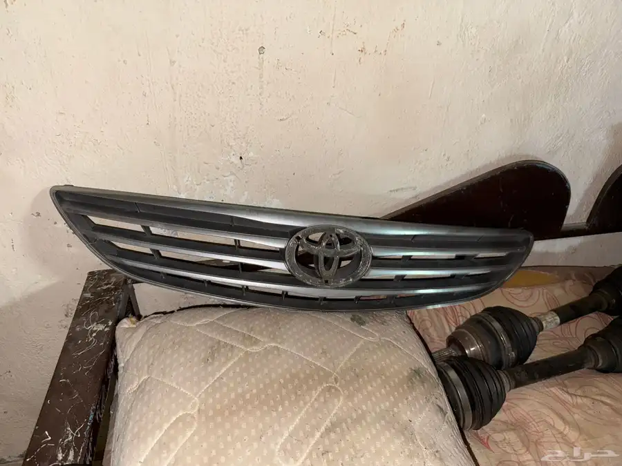 صدام خلفي يحتاج له صنفره ورش وطرمبه بنزين طقمين مقصات 3