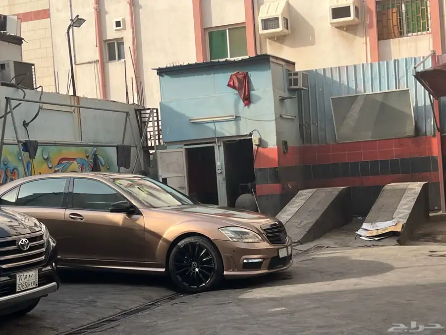 مرسيدس 350 موديل 2008 محول 2011 AMG بلاك اديشن 2