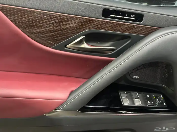 لكزس LX 600 موديل 2025 الفئة BB 9