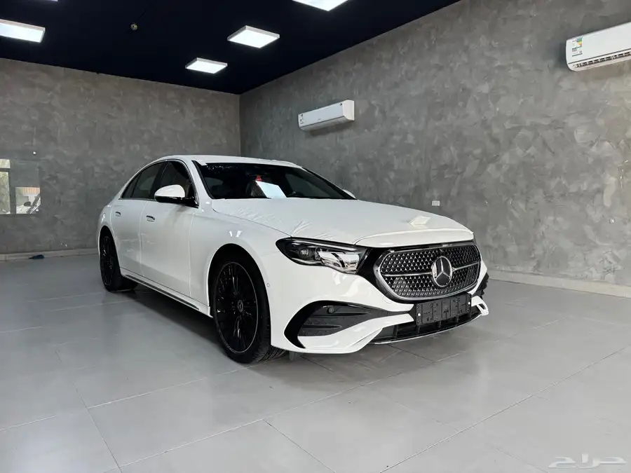 للبيع مرسيدس E300 اصفاارر 2025 فل بطاقة 6