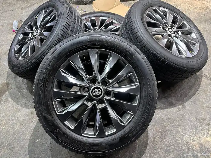 جنوط جيب لاند كروزر 2023 صيني مع كفرات دنلوب 265.55.20 ت23 3