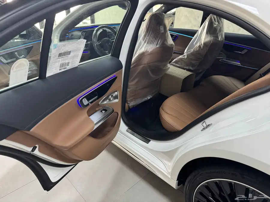 للبيع مرسيدس E300 اصفاارر 2025 فل بطاقة 44