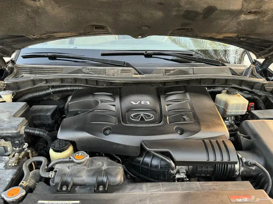 جيب انفنتيQX80 2013 اسود ملكي 76